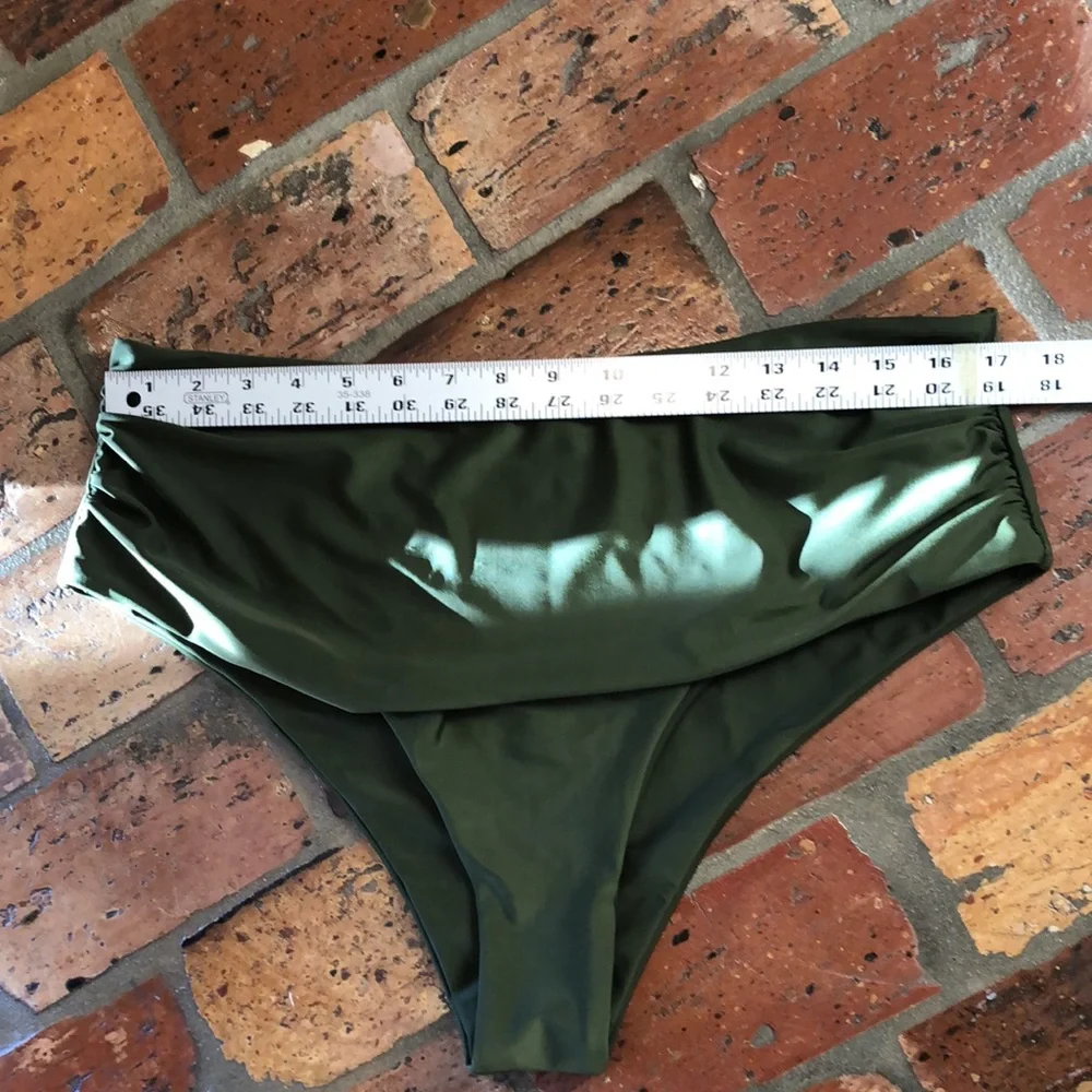 Shein swimsuit bottom - Picture 2 of 5